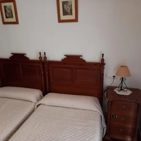 Alamos De * El Pedroso